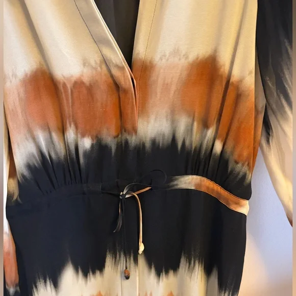 Zara Black and Cream Long Sleeve Dress - Picture 5 of 5